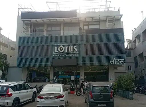कागजों में ही सीलिंग, फिर खुलने लगे 280 प्रतिष्ठान:आवासीय में कारोबार, पंचनामा के बाद अफसरों ने नहीं ली सुध
