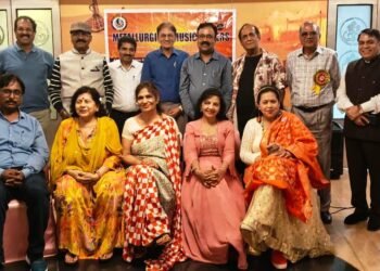 3 एम-सृजन ने इस्पात नगरी के प्रतिष्ठित शिक्षकों को सम्मानित किया