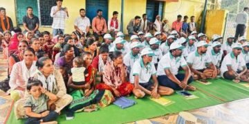 कलेक्टर व सीईओ ने प्रशिक्षणार्थियों से की मुलाकात, स्वरोजगार के लिए प्रशिक्षण का अधिकतम लाभ लेने किया प्रेरित