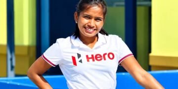 टूटी कलाई भी नहीं तोड़ पाई हौसला, हॉकी में नया मुकाम हासिल कर रहीं गोरखपुर की सोनाली सिंह