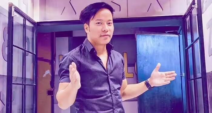 कॉलेज फीस के नहीं थे पैसे, 3 दिन रोए, फिर 17 घंटे काम कर 25 की उम्र में YouTube से बने करोड़पति