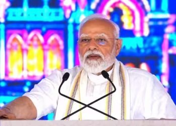 वडोदरा में Gen-Z से पीएम मोदी का संवाद, कांग्रेस पर किया अटैक, बोले- विकास देख नाराज फूफा फिर चिल्लाएंगे