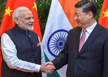 पश्चिम ढलान पर, एशिया करेगा दुनिया का नेतृत्व; ‘सुपरस्टेट’ बनकर उभरे हैं भारत और चीन