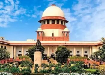जजों के खिलाफ गुमनाम शिकायत भेजने पर भड़का सुप्रीम कोर्ट, पूछा- इसके पीछे कौन है? CBI जांच का देंगे आदेश