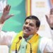 ‘अपने काम से काम रखो’, पीएम मोदी से सपरिवार मुलाकात पर मिली नसीहत तो प्रियंका चतुर्वेदी ने घुमाकर दिया