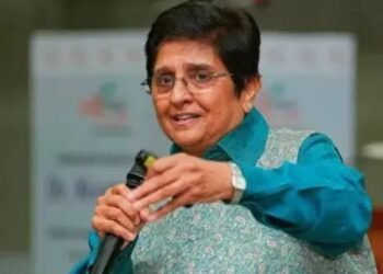 किरण बेदी पहुंचीं दिल्ली हाई कोर्ट तो केंद्र सरकार ने किया विरोध, सत्य निकेतन हादसे पर बोली अदालत- इसे टकराव के रूप में न लें