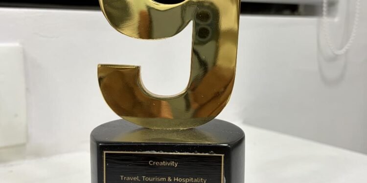 मध्यप्रदेश पर्यटन की प्रमोशनल फिल्म ‘द सितारिस्ट’ को e4m PrimeTime Awards में मिला गोल्ड अवॉर्ड