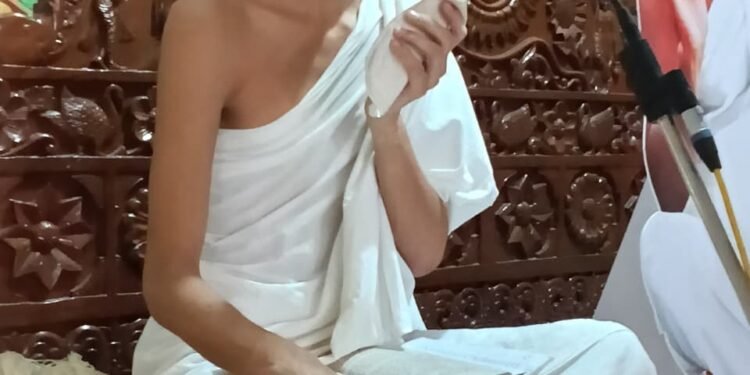 विनय-विवेक के बिना धन और यौवन व्यर्थ : मुनि संवेगरत्न सागर