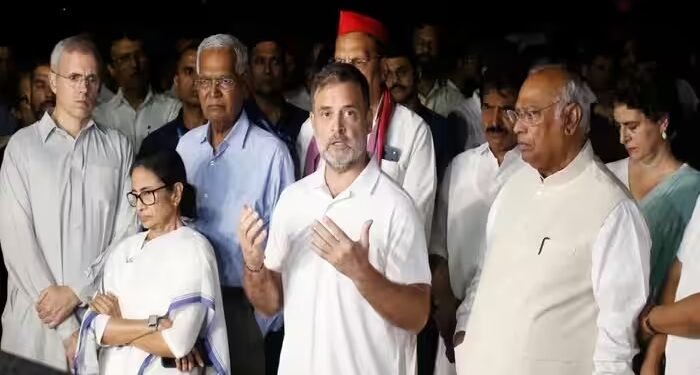सुप्रीम कोर्ट में INDIA गठबंधन की याचिका में 10 मांगें शामिल, CEC ज्ञानेश कुमार की बढ़ेंगी मुश्किलें?