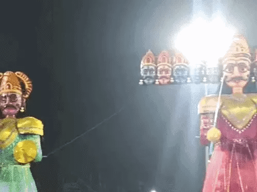 रायपुर में 101 फीट का रावण जलेगा:बिलासपुर में विवाद, दुर्ग में बग्गी में सवार होकर पहुंचे भगवान राम, माता सीता और लक्ष्मण