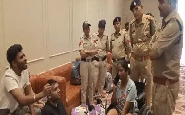 दिल्ली प्रदर्शन में जा रहे छात्रों को ट्रेन से उतारा:14 को पुणे भेजा, रिसोर्ट में नजरबंद किया था; स्टूडेंट बोले- लगा जैसे हम अपराधी हों