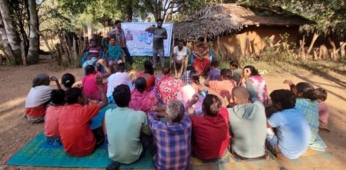 घने जंगलों के बीच दंतेवाड़ा-सुकमा सीमा पर बसे 228 घरों तक पहुंचा नल से जल