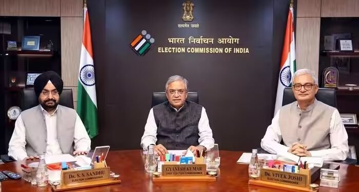 दोनों चुनाव आयुक्तों की चिट्ठी पर कैबिनेट सचिवालय ने दिया था जवाब, कहा-ECI के आंतरिक कामकाज में दखल नहीं दे सकते